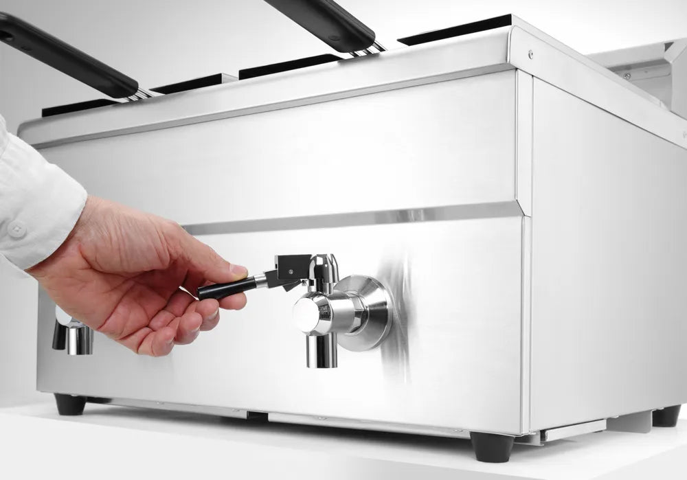 Induktionsfritteuse - mit Ablasshahn 2x8 l, HENDI, Profi Line, 16L, 230V/7000W, 577x609x(H)410mm