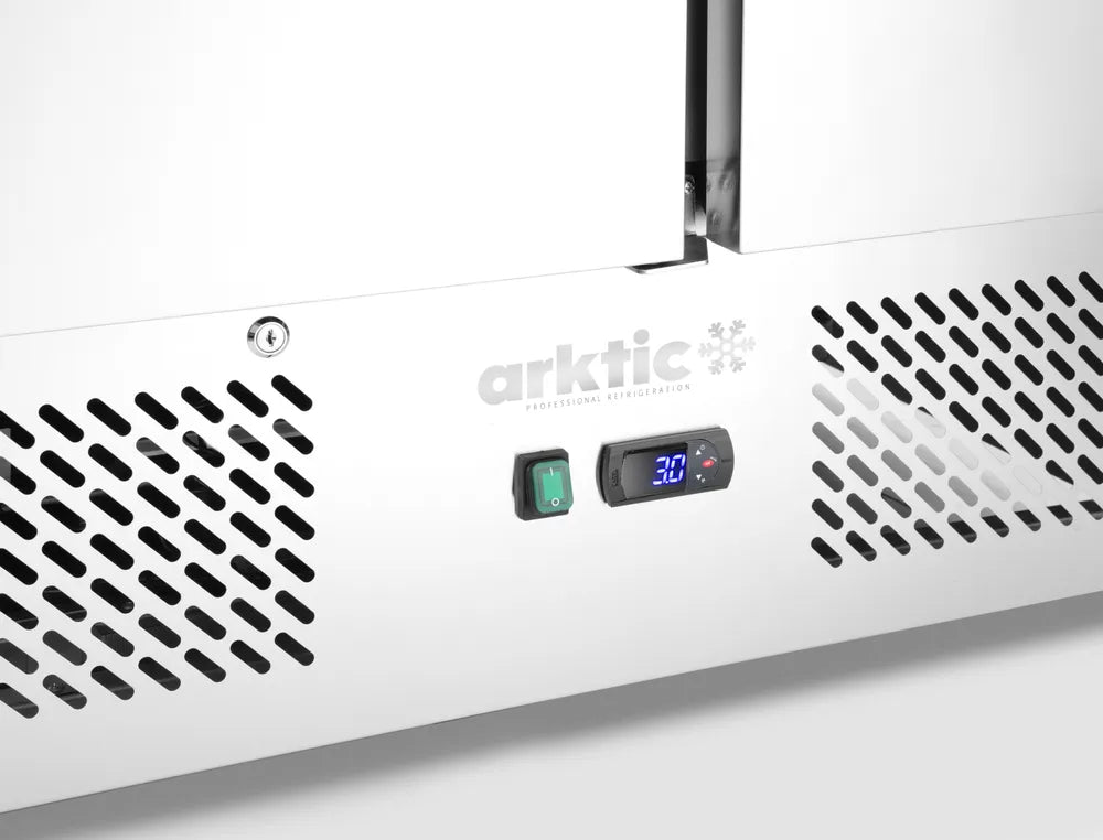 Pizzatisch, dreitürig mit Aufsatzkühlvitrine 380+40L, Arktic, 254L, 230V/400W, 1400x700x(H)1491mm