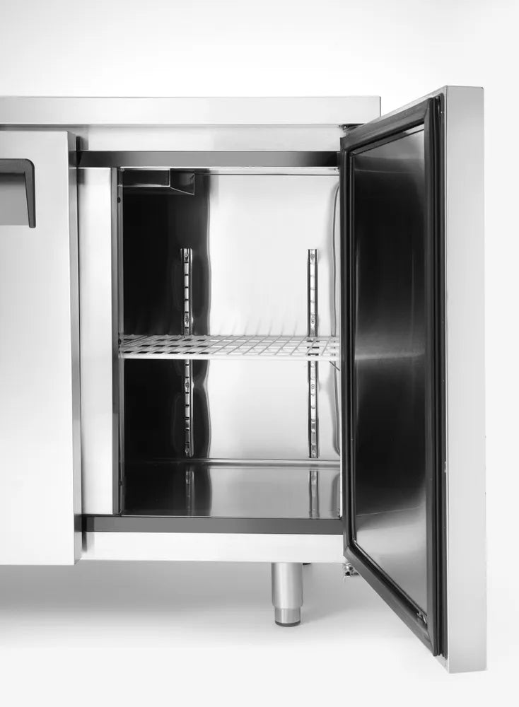 Kühltisch, zweitürig Kitchen Line 220 L, Arktic, Kitchen Line, 166L, 230V/300W, 1200x600x(H)886mm