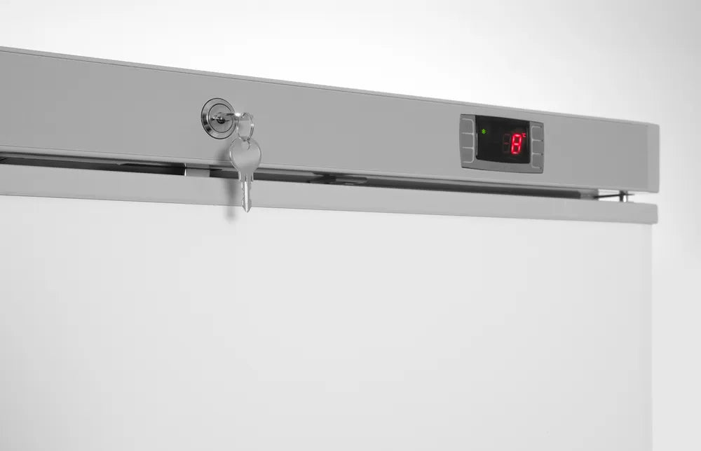 Gefrierschrank in weiß lackiertem Stahlgehäuse, Arktic, Budget Line, 220-240V/436W, 775x710x(H)1900mm